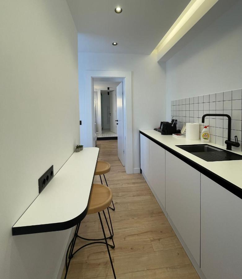 Connectin Apartments Пале Екстер'єр фото