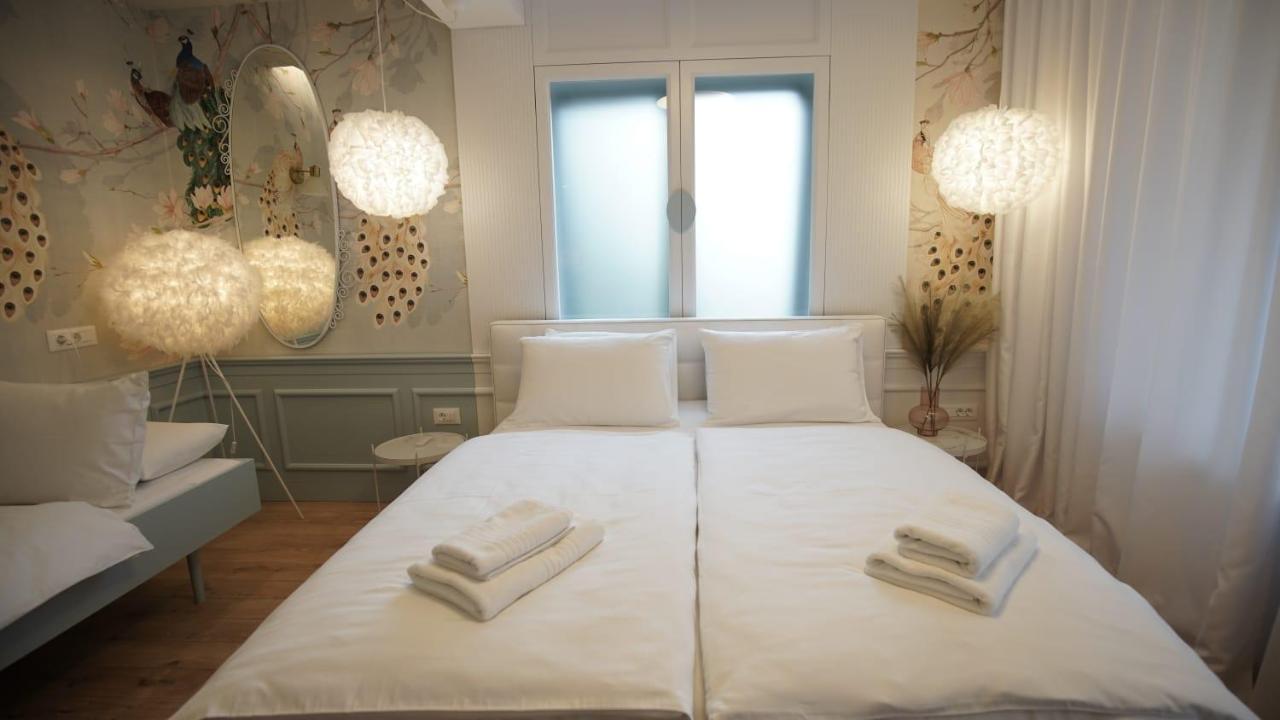 Connectin Apartments Пале Екстер'єр фото
