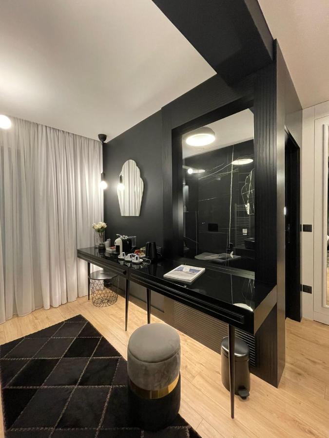 Connectin Apartments Пале Екстер'єр фото